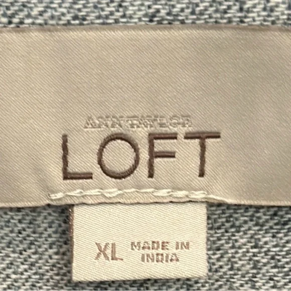 Jean jacket style Loft linen and cotton jacket with wide 3/4 sleeves. Size XL. - Picture 4 of 7